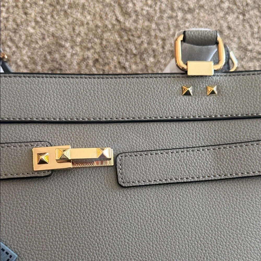 Pet Carrier